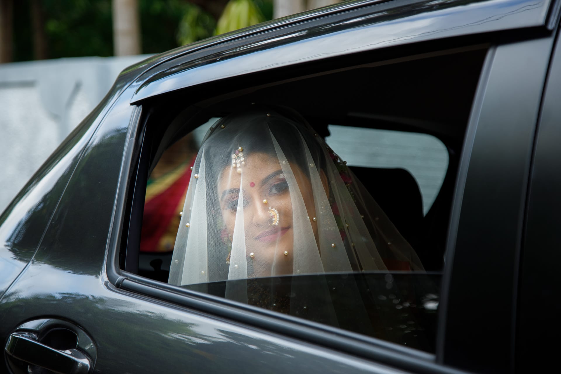 beautiful wedding captured by jaffna wedding photographer banu