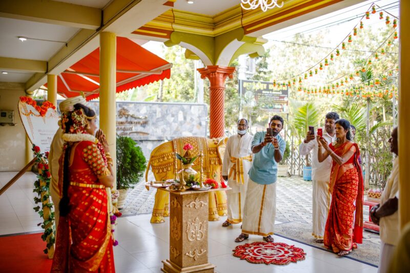 Jaffna candid wedding photographer